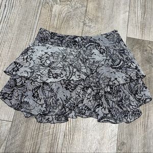BCBGeneration black white floral ruffle silky skirt 10